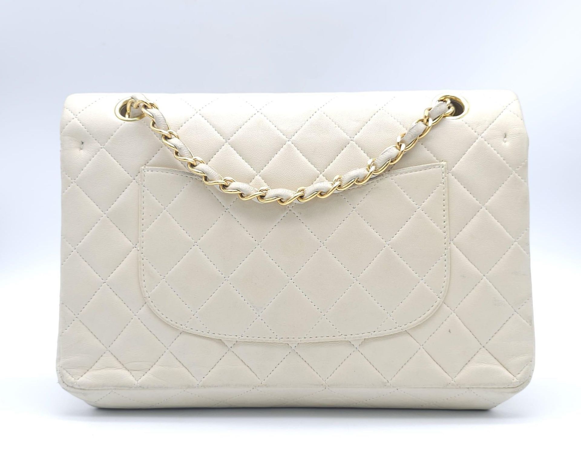 Chanel Cream Maxi. Double handled, quilted in diamond stitching and quality leather throughout. Gold - Image 6 of 27