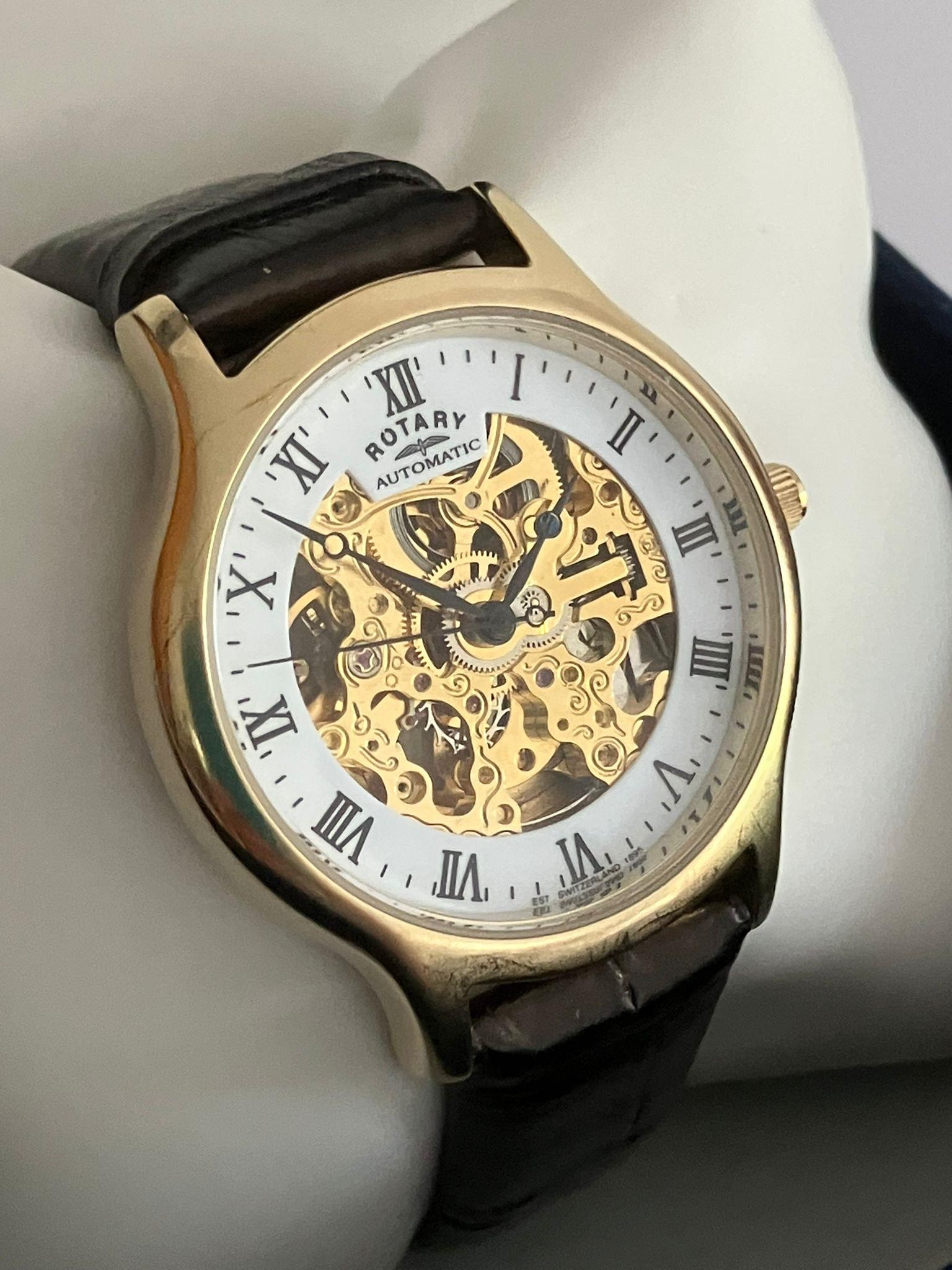 Gentlemans ROTARY AUTOMATIC SKELETON WRISTWATCH. Finished in gold tone with leather strap. - Image 4 of 9