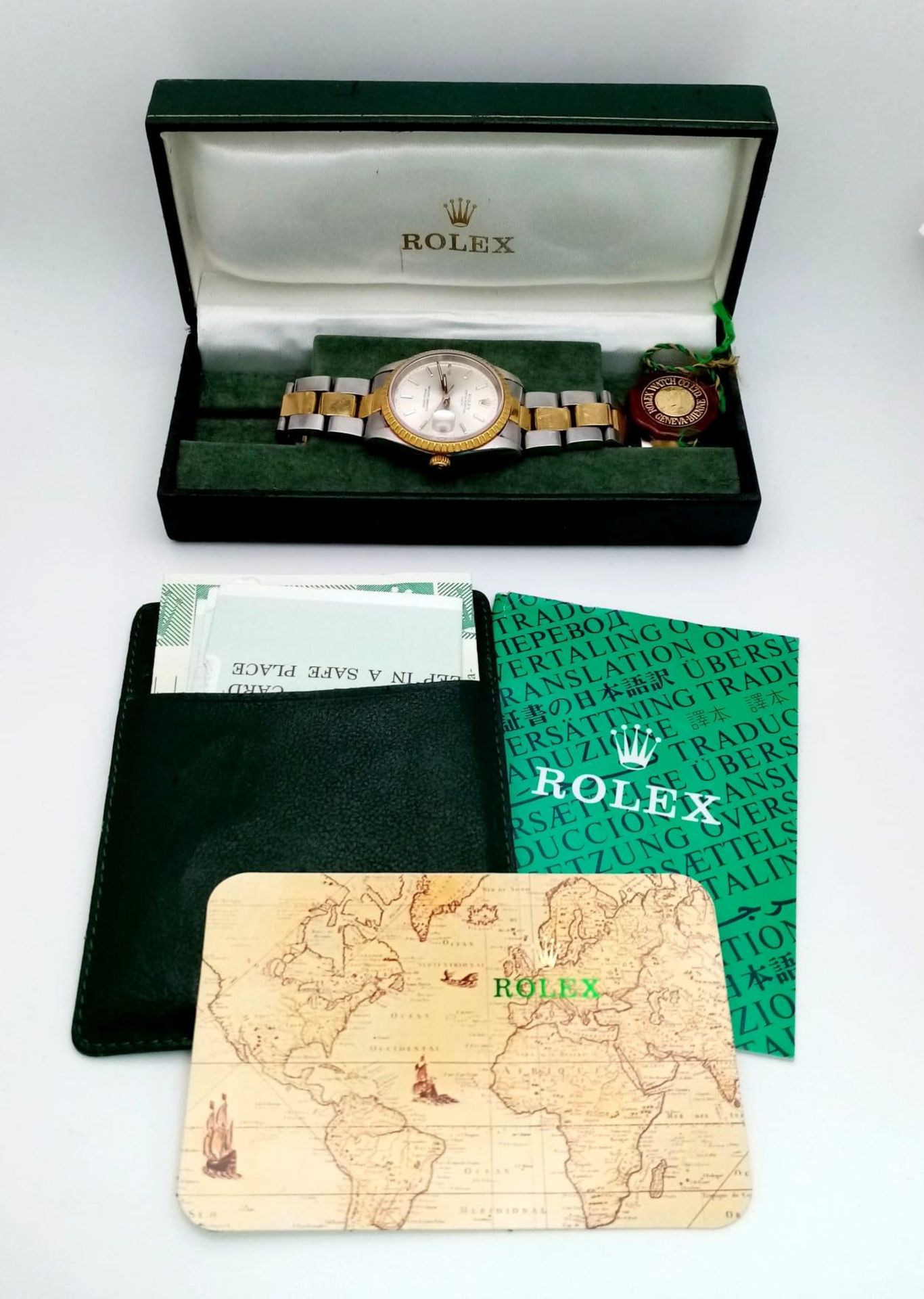 THE CLASSIC ROLEX OYSTER PERPETUAL DATE AUTOMATIC BI-METAL GENTS WATCH WITH TASTEFUL SILVERTONE DIAL - Image 15 of 19