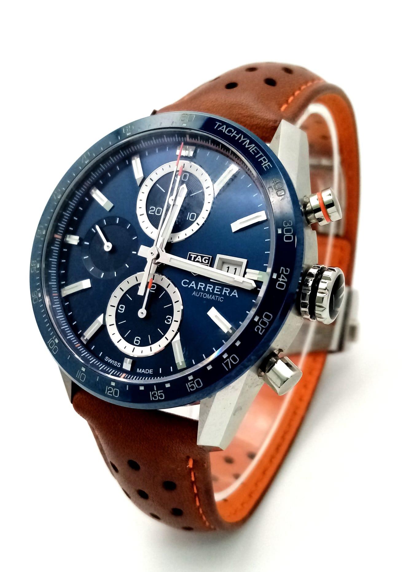 A Tag Heuer Carrera Automatic Gents Chronograph Watch. Brown leather strap. Stainless steel case -