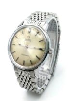 A Vintage Omega (1960s) Automatic Seamaster Gents Watch. Stainless steel bracelet and case - 34mm.