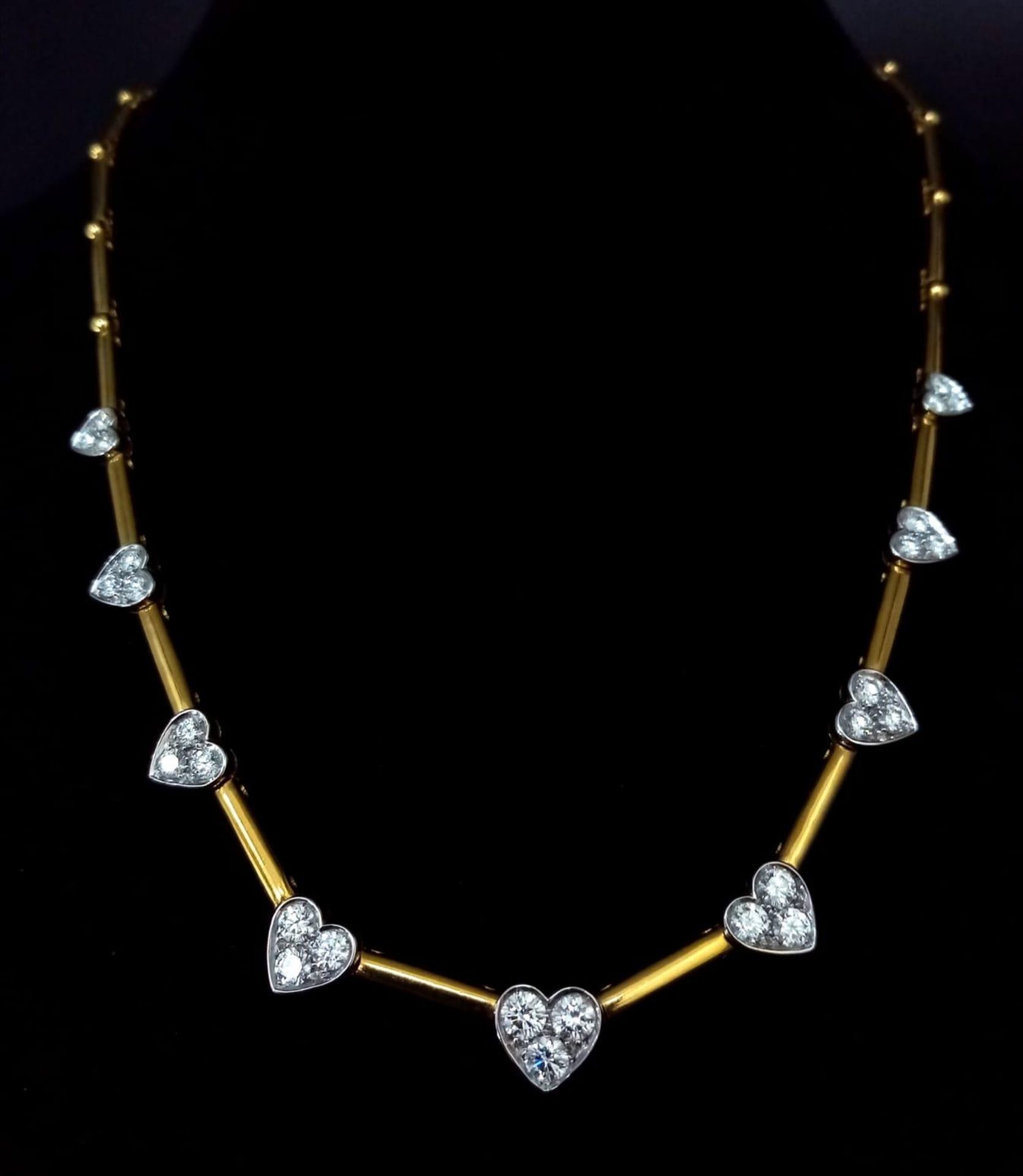 A Gorgeous 18K Gold and Heart-Diamond Necklace and Bracelet Set. The necklace is decorated with - Image 11 of 21