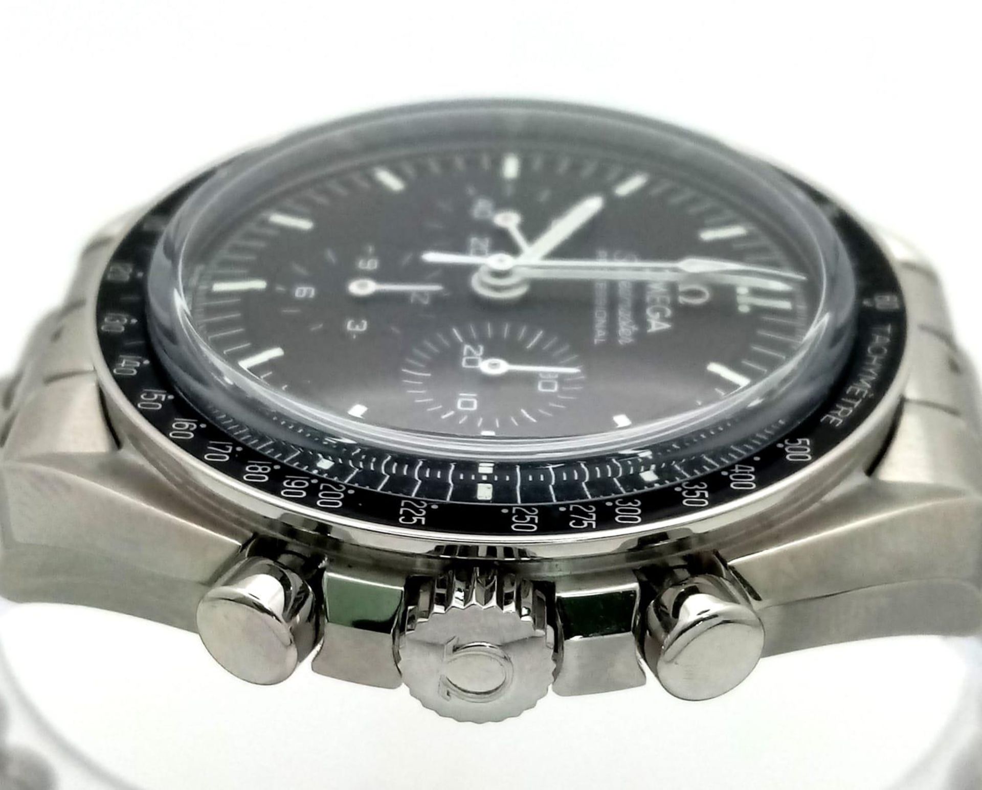 An Omega Speedmaster Moonwatch Chronograph Gents Watch. Stainless steel bracelet and case - 42mm. - Image 7 of 19