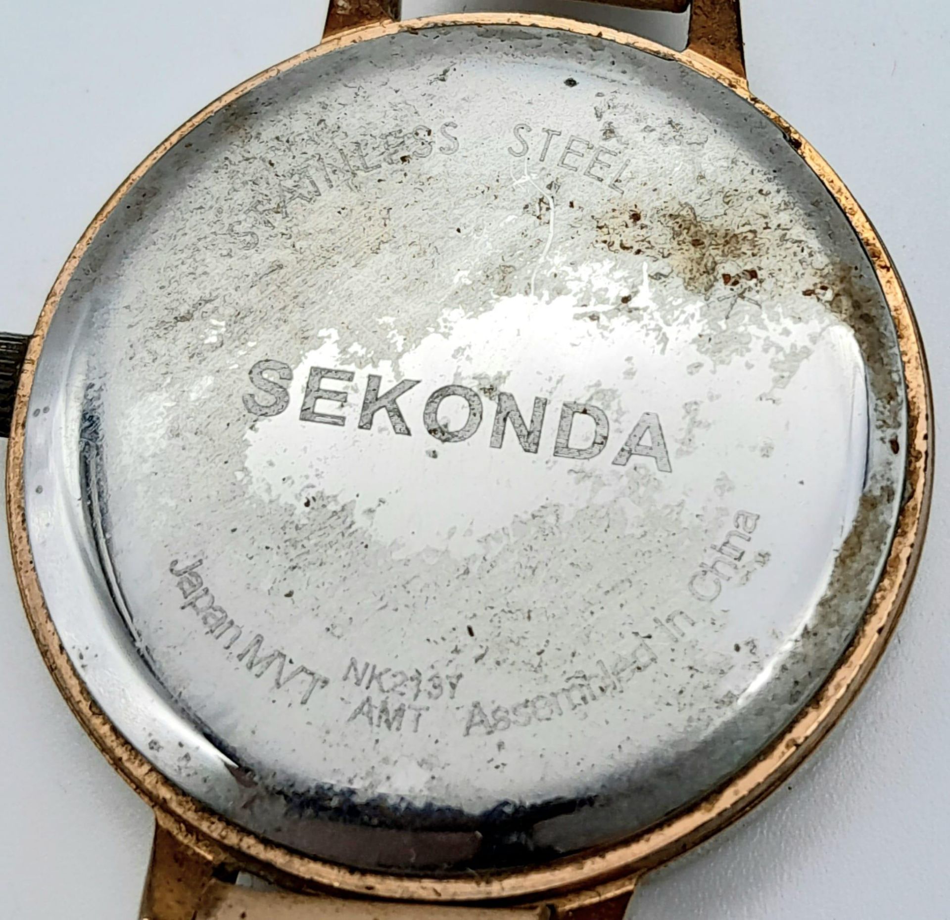 A parcel of ladies watches of various design, shapes and conditions. Featuring a Sekonda, Solo and - Image 8 of 15