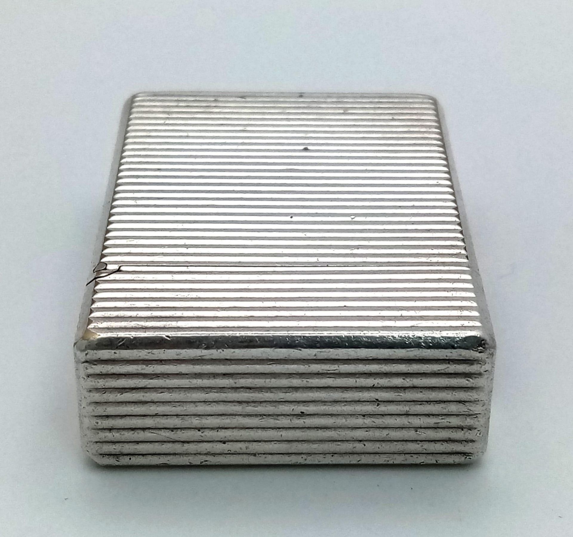 A Vintage ST Dupont Silver Plated Lighter. Needs gas and flint. 4.5 x 3.5cm. UK Mainland Sales Only - Bild 5 aus 5