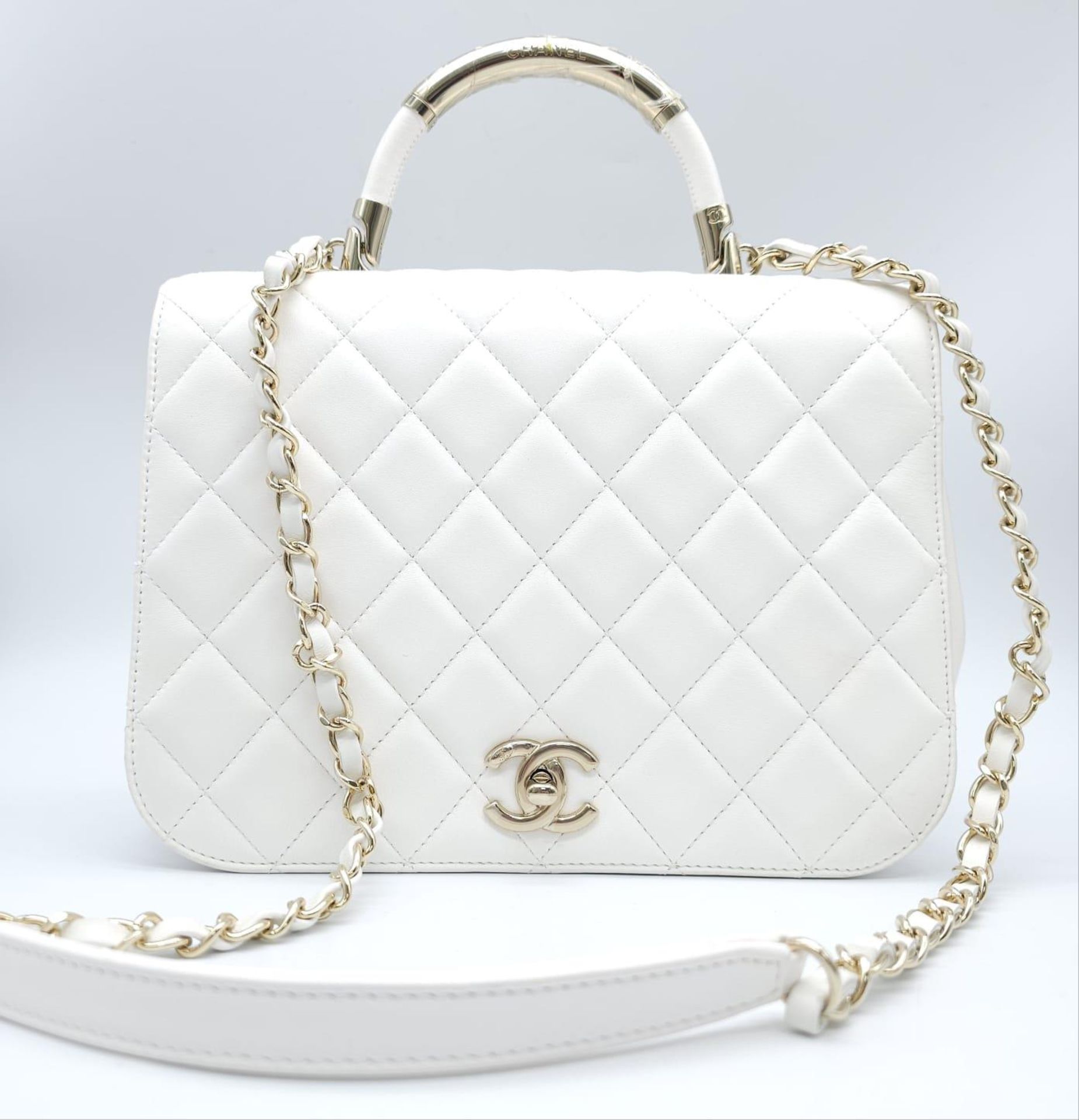 Chanel Carry Chic Bag. Lamskin throughout, front single flap is quilted with diamond stitching. - Image 2 of 16