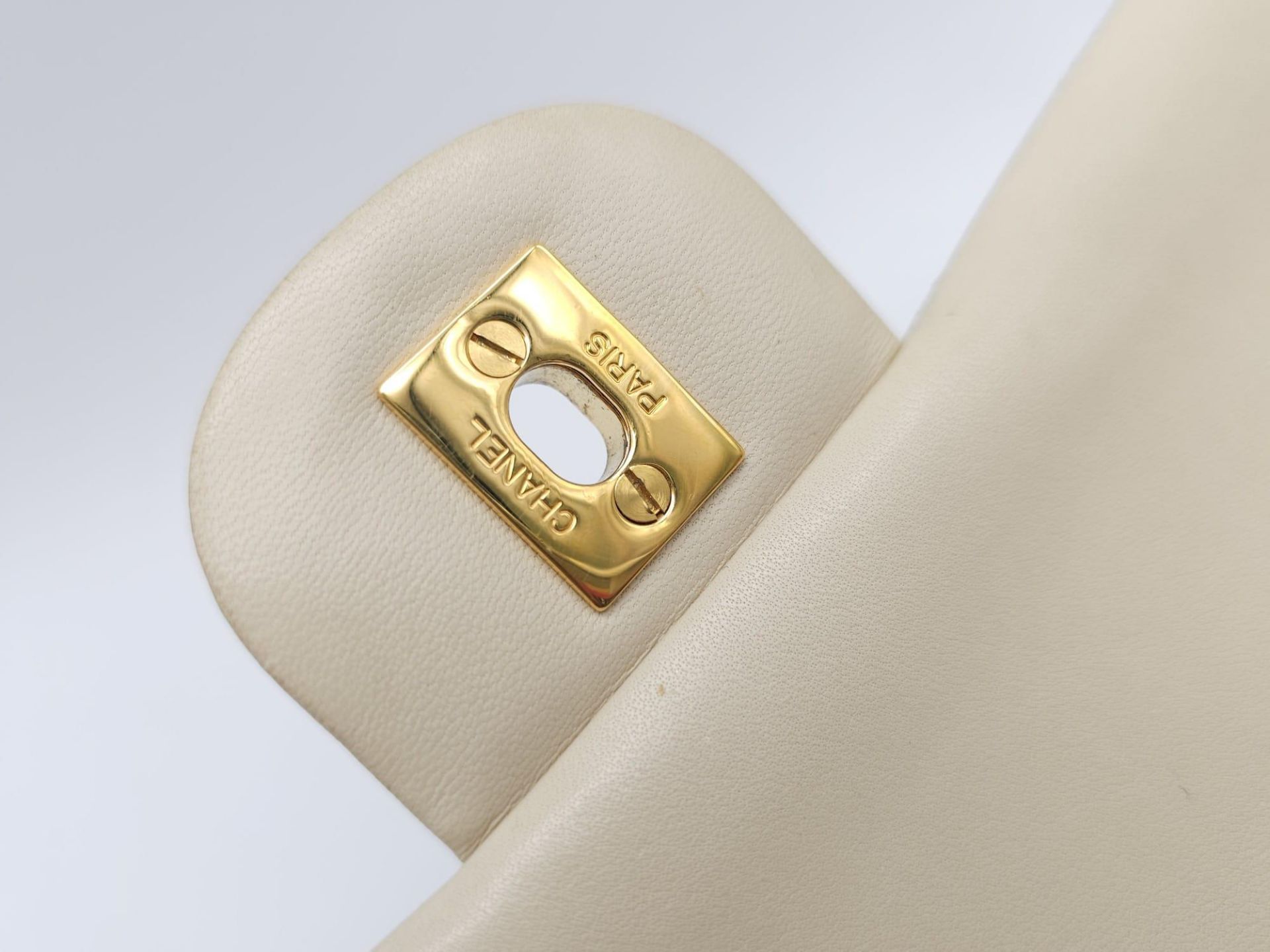 Chanel Cream Maxi. Double handled, quilted in diamond stitching and quality leather throughout. Gold - Image 15 of 27