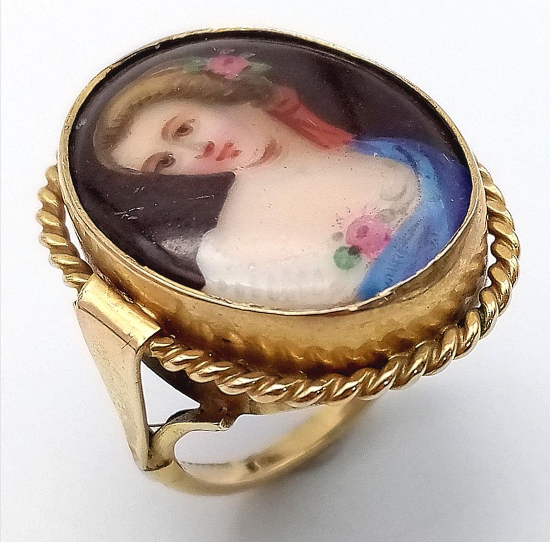 A Wonderful Antique 9K Yellow Gold Portrait Ring. Centre-piece of a hand-painted portrait of a
