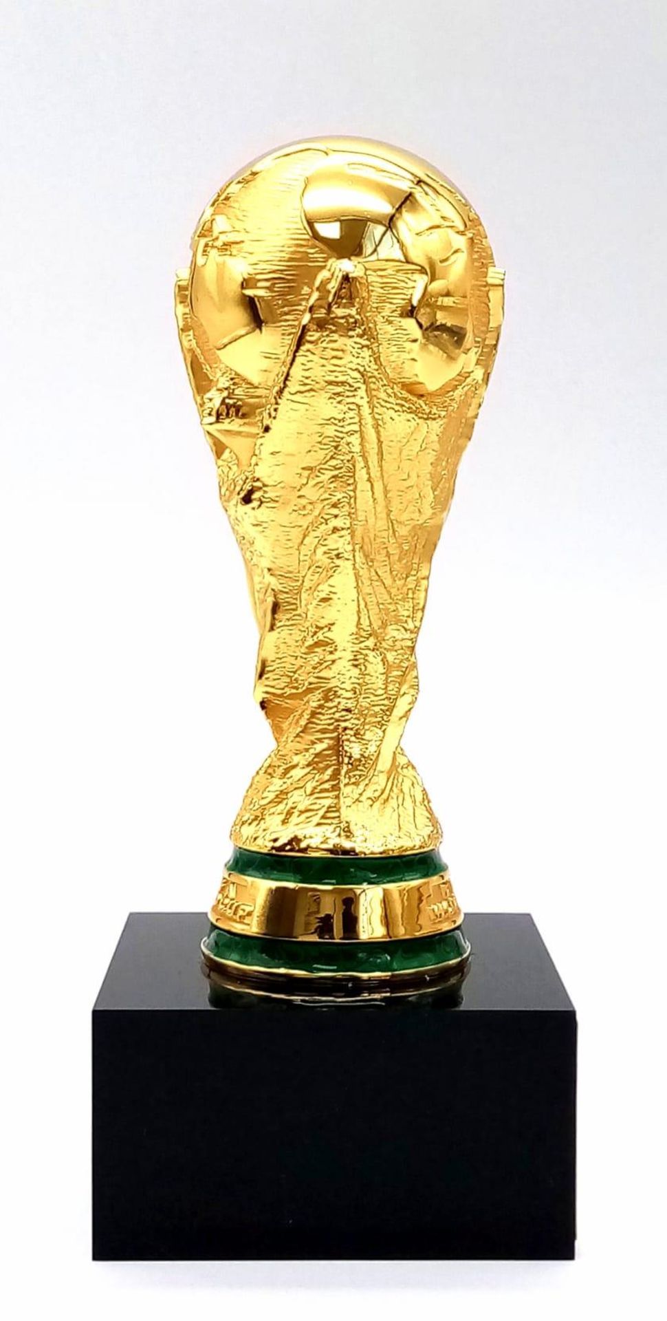 A OFFICIAL FIFA WORLD CUP QATAR 2022 HOSPITALITY TROPHY PRESENTED AT MATCH 61 SEMI FINAL BETWEEN - Image 4 of 8