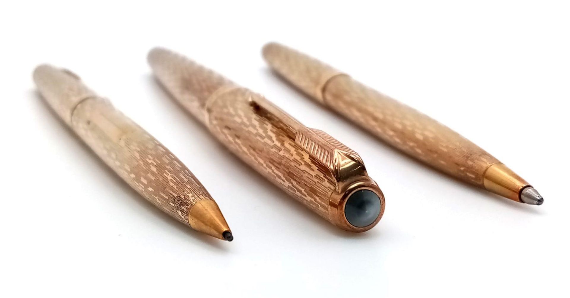 A Wonderful Parker Pen 9K Gold Writing Set. Fountain, ballpoint and pencil in decorative bark-effect - Bild 5 aus 7