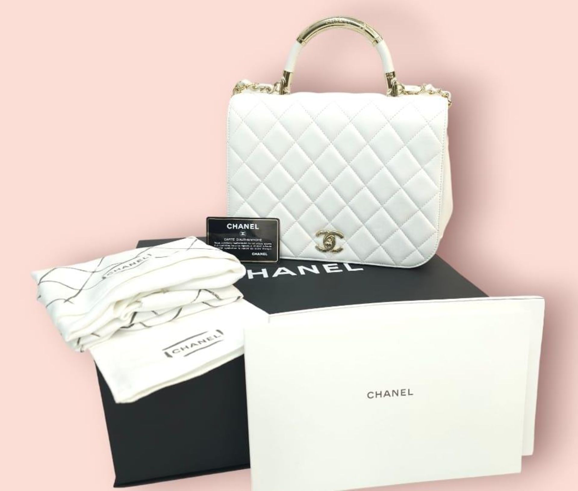 Chanel Carry Chic Bag. Lamskin throughout, front single flap is quilted with diamond stitching. - Image 16 of 16