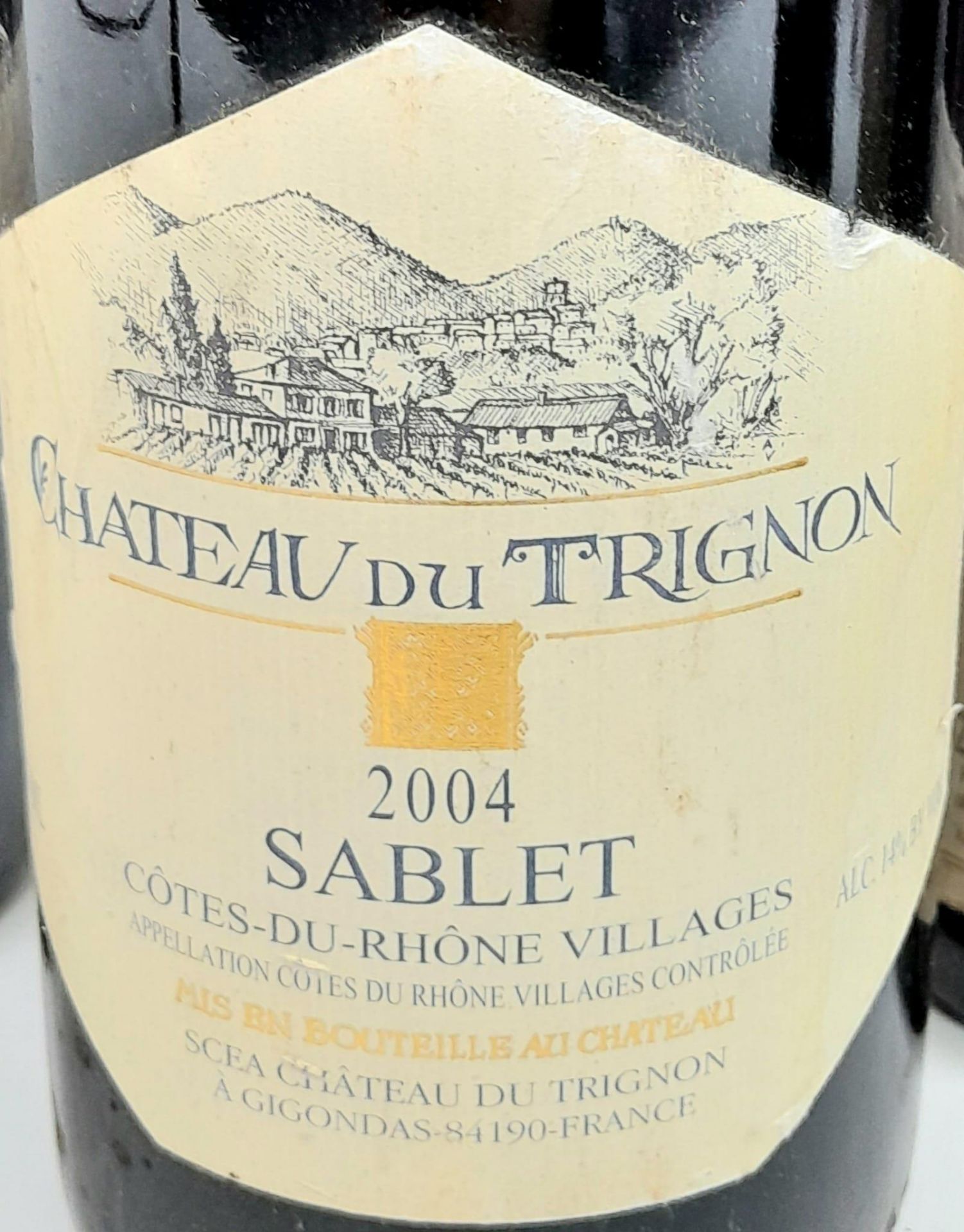 8 Bottles of Rhone Red Consisting of: 1 x Saint Cosme Gigondas Cotes du Rhone 1999. 1 x Chateau du - Image 9 of 10