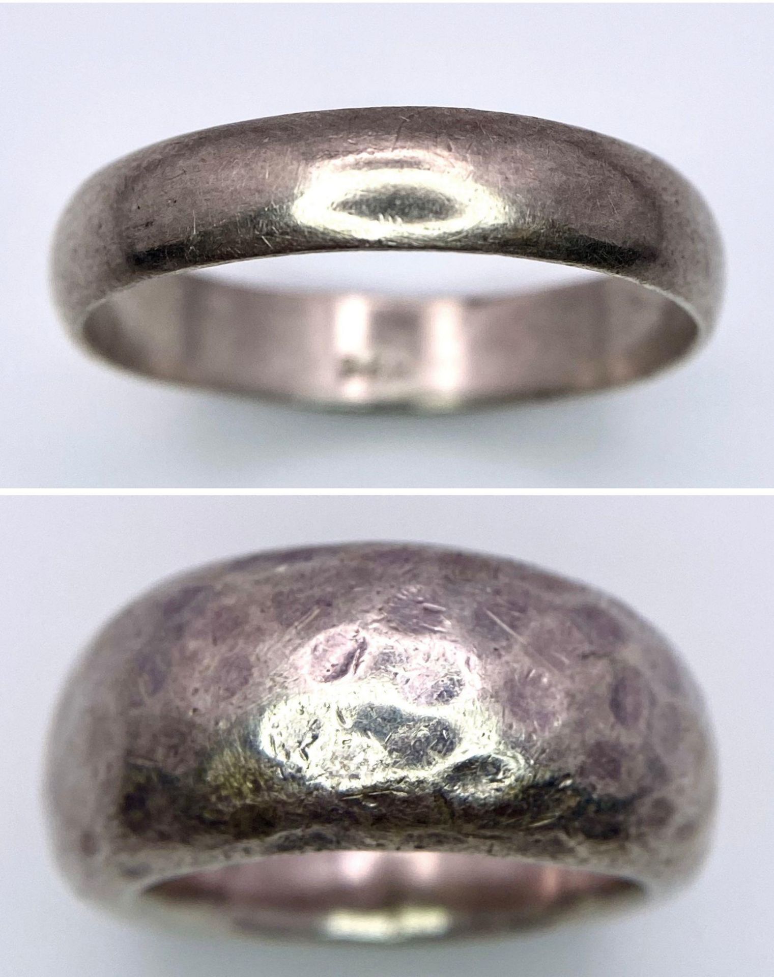 2X 925 silver band rings. Total weight 16.4G. Both sized X.