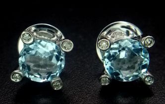 A 18K WHITE GOLD DIAMOND & AQUAMARINE STUD EARRINGS, 2CT OF ROUND BRILIANT CUT AQUAMARINES 2.9G ref: