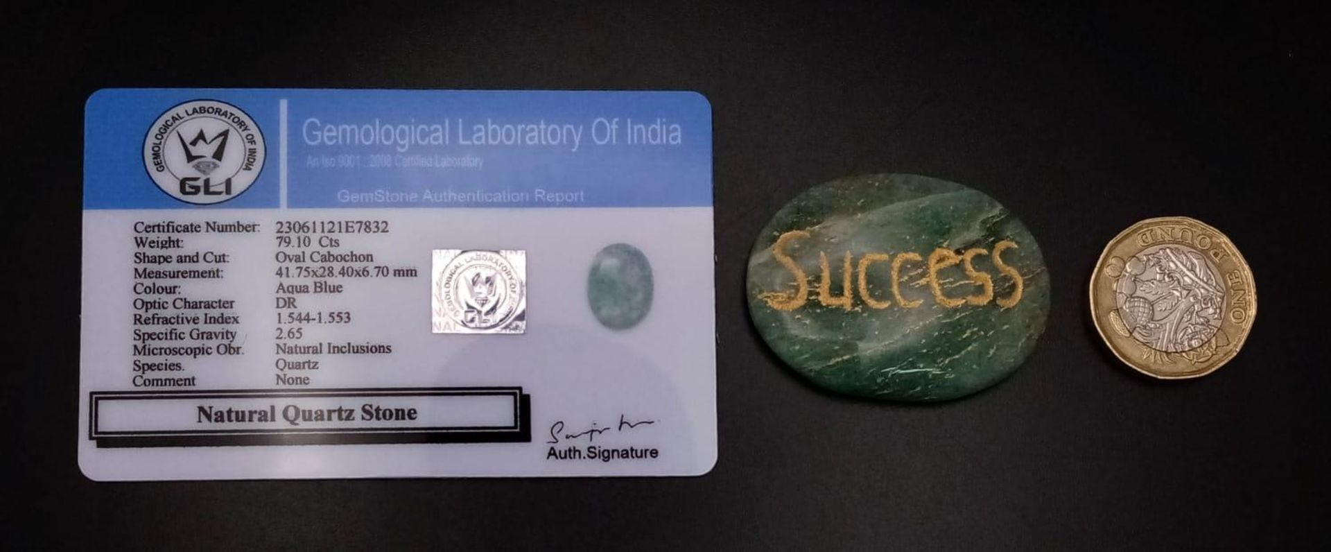 A 79.10ct Natural Quartz Stone, in Oval Cabochon shape. Comes with the GLI certificate. - Image 4 of 4