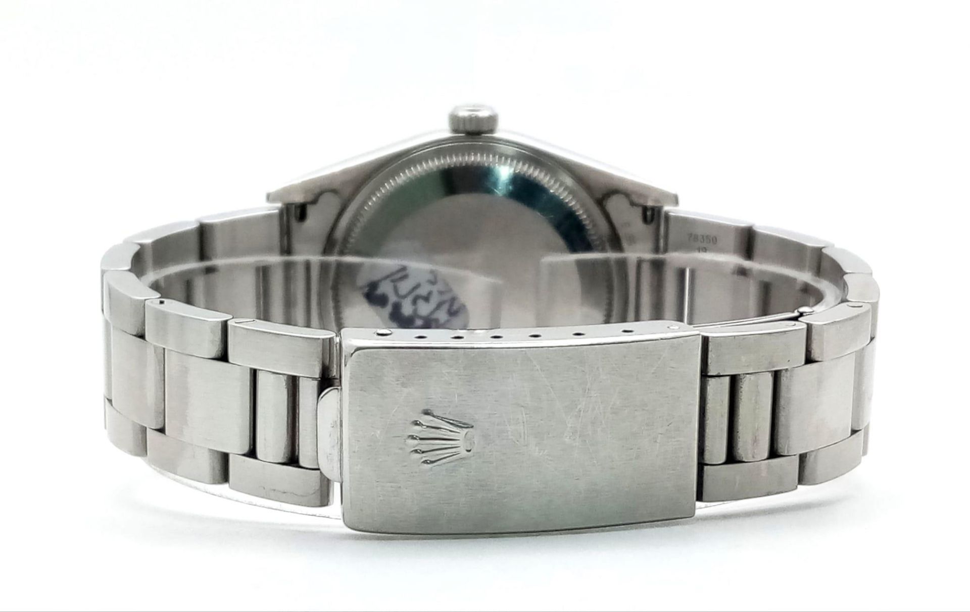 A Rolex Oyster Perpetual Datejust Gents Watch. Stainless steel bracelet and case - 35mm. Silver tone - Image 6 of 8
