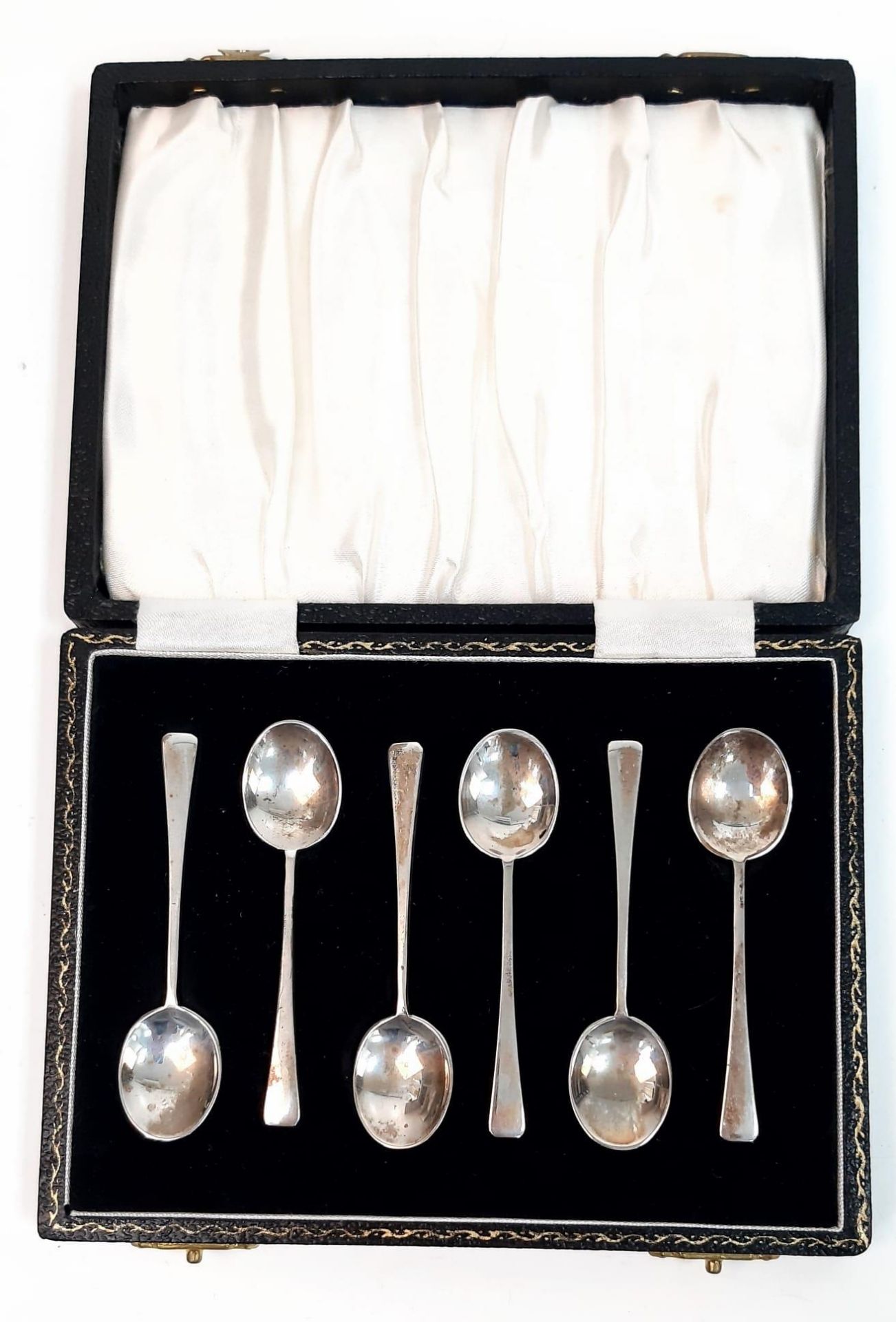 Box of six, antique sterling silver spoons. Fully hallmarked, comes in nice presentation box. Weight