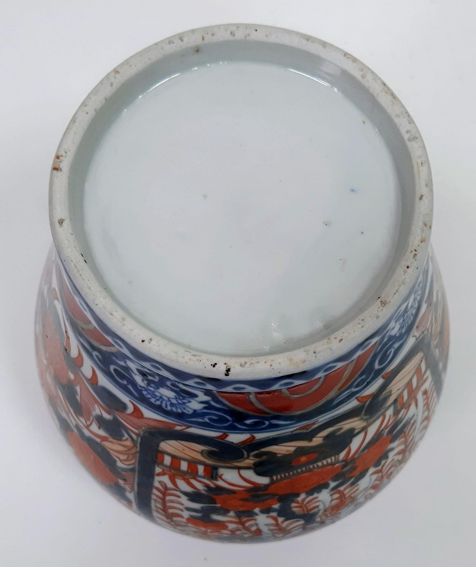 Stunning large Antique Japanese Meiji Period Porcelain Imari Vase. Exceptional quality, measures 9 - Bild 6 aus 6