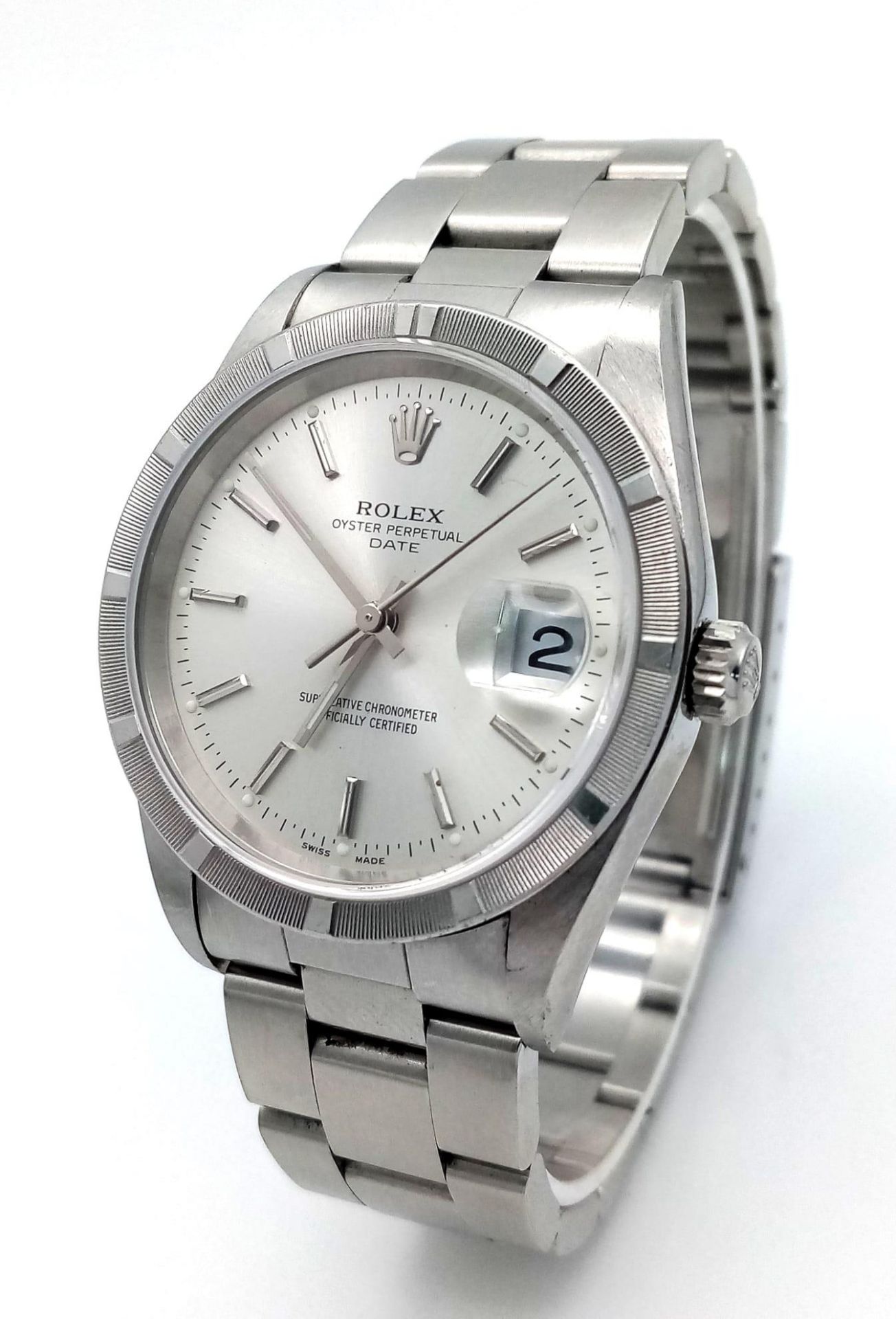 A Rolex Oyster Perpetual Datejust Gents Watch. Stainless steel bracelet and case - 35mm. Silver tone