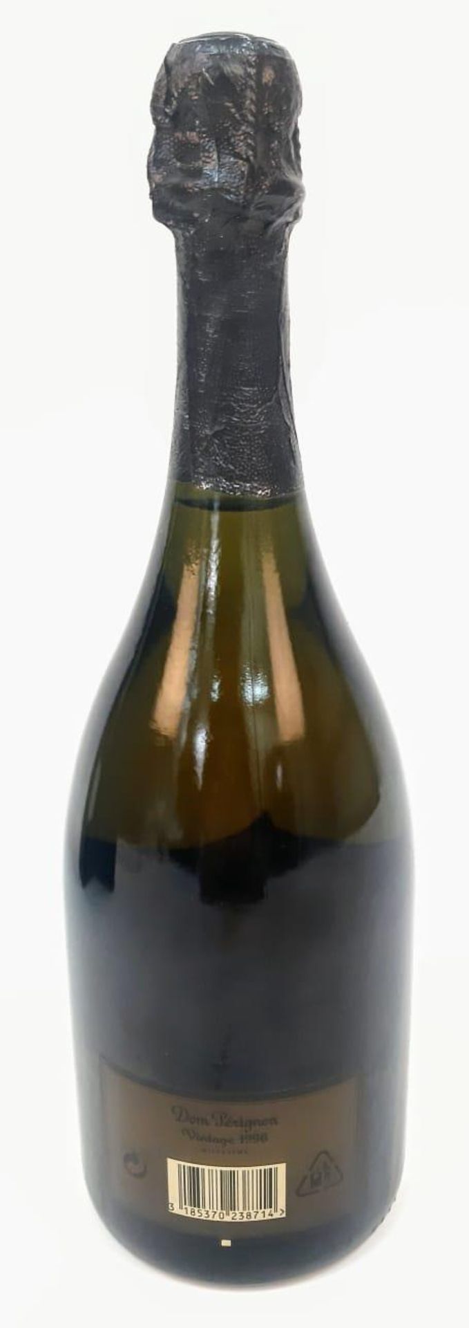 A Bottle (750ml) of Dom Perignon 1996 Vintage Champagne. 1996 was one of the finest vintages from - Image 2 of 5