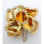 A Glamourous 18K Yellow Gold and Diamond Poppy Flower Statement Brooch. Rich gold and 6ctw of bright
