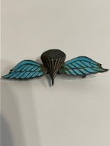 Vintage WWII SILVER PARATROOPERS SWEETHEART BROOCH. Having Silver Parachute with blue enamel