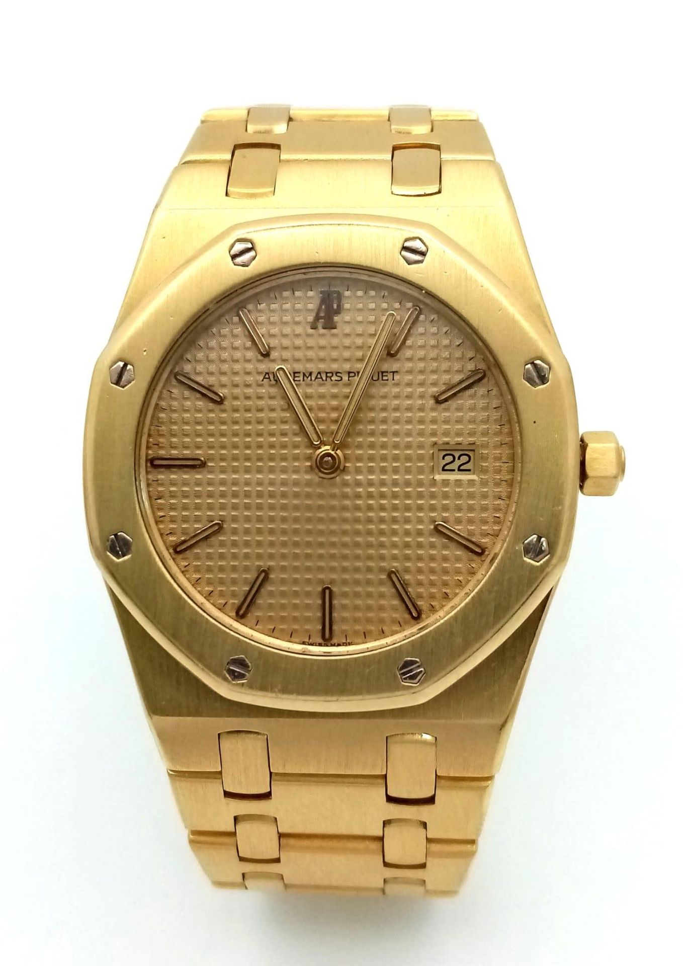 An Audemars Piguet Royal Oak 18K Yellow Gold Gents Watch. 18K gold bracelet and case - 33mm. Gold - Image 8 of 8