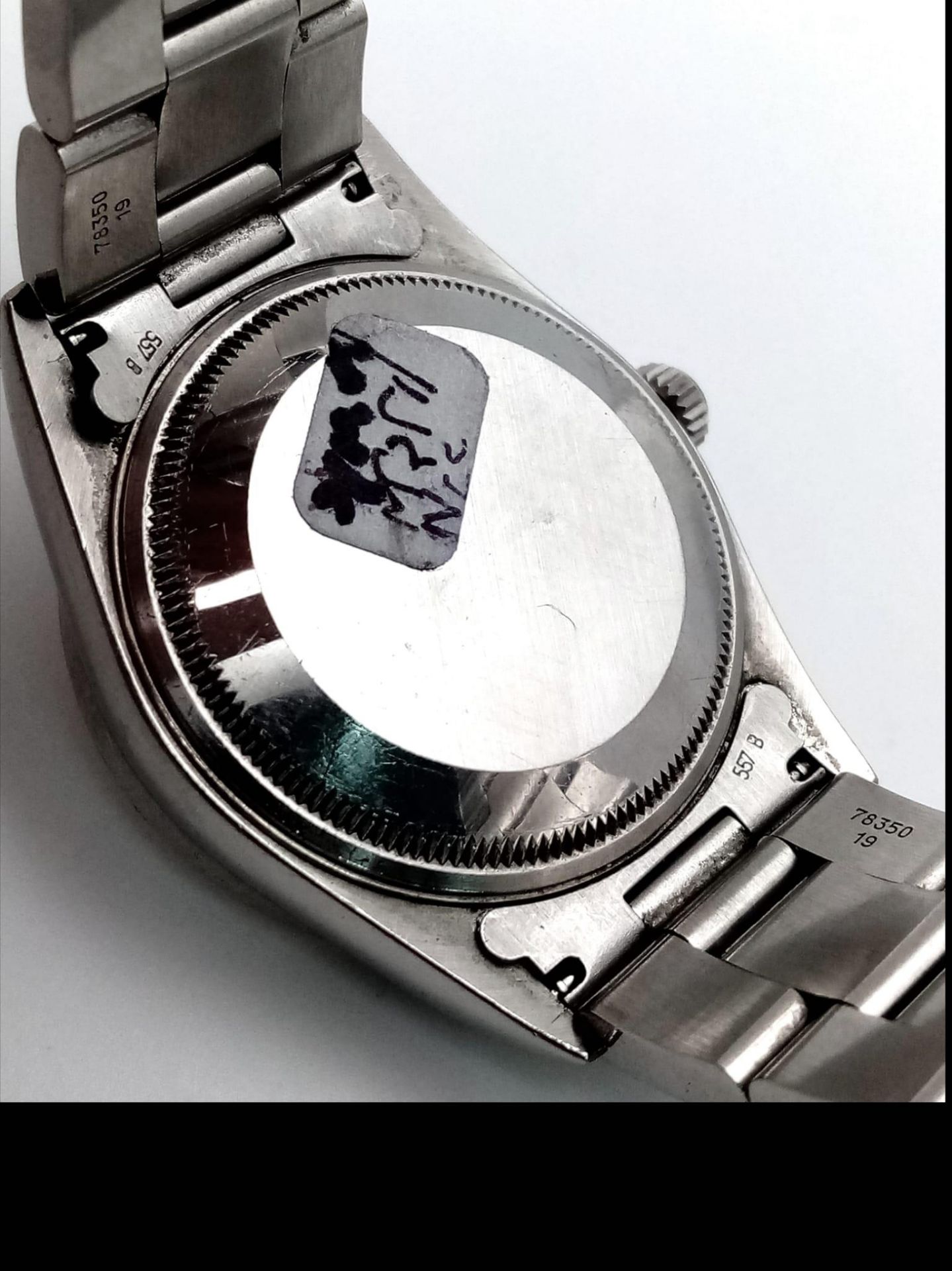 A Rolex Oyster Perpetual Datejust Gents Watch. Stainless steel bracelet and case - 35mm. Silver tone - Image 7 of 8