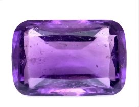 A Single Unmounted Rectangular 6.2ct Amethyst. Boxed. Ref: 7531