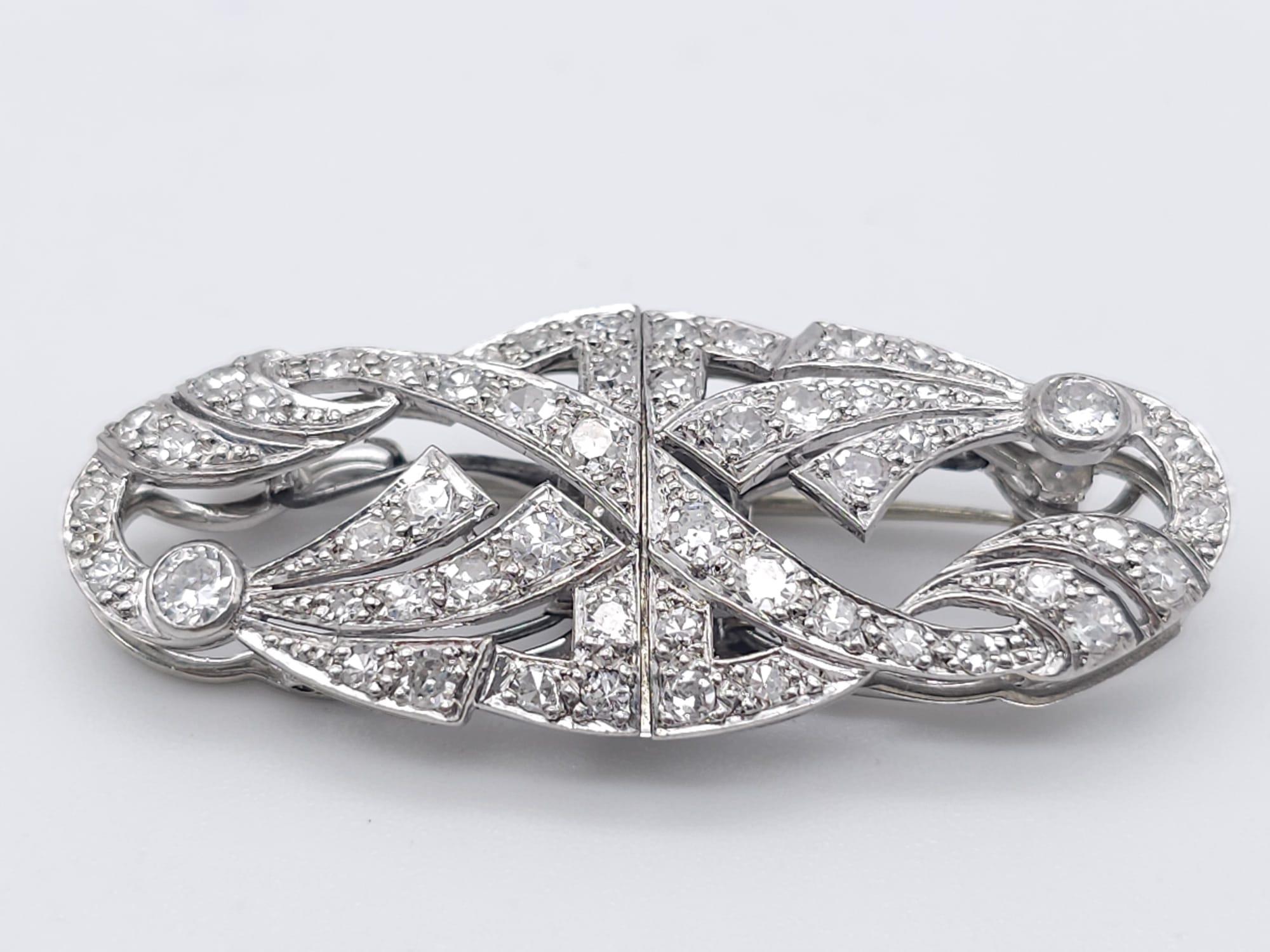 A 1920s Art Deco Platinum and Diamond Duette Brooch. 3.5ctw of bright round cut diamonds. Can be - Image 4 of 8