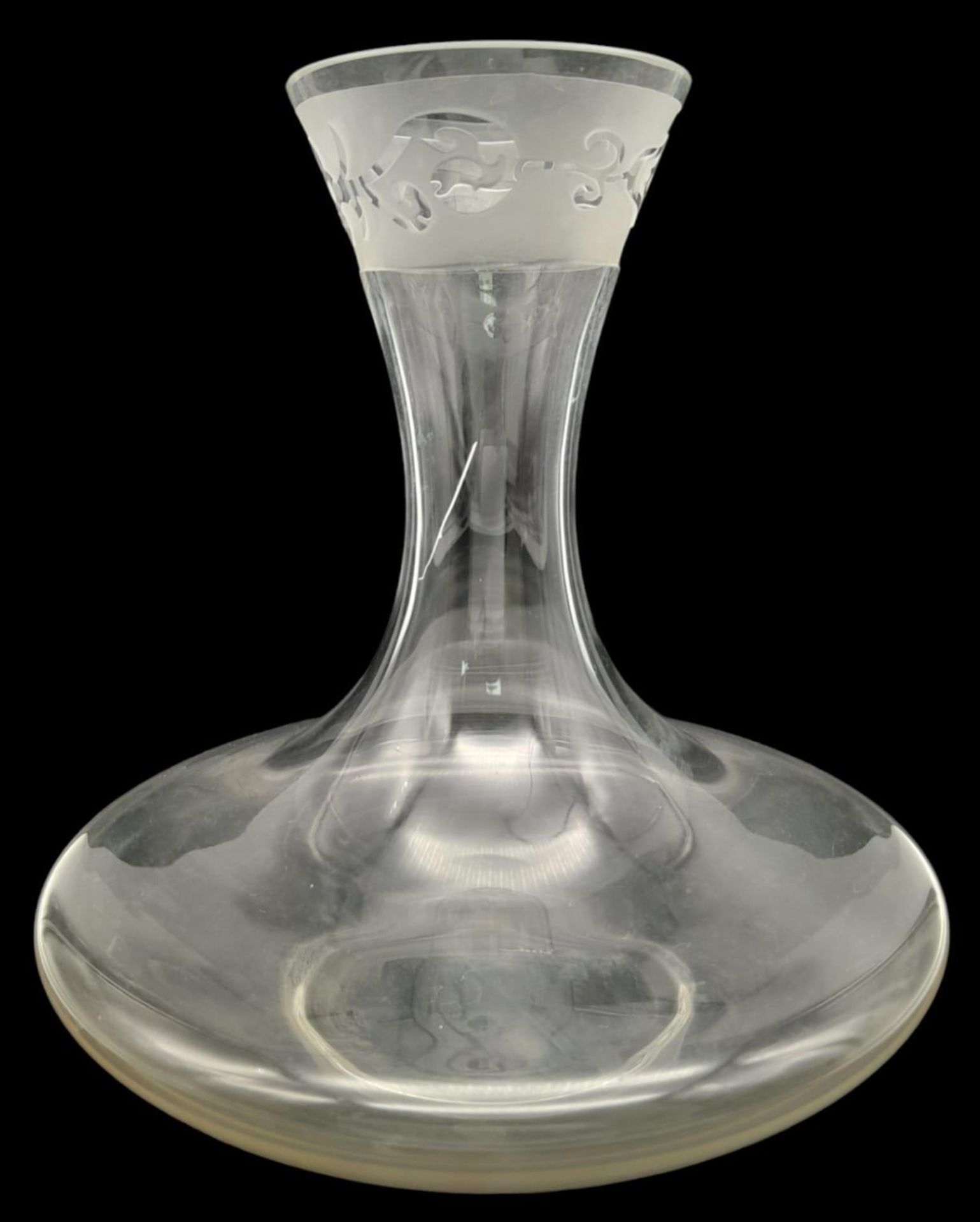 Hand crafted in Bavaria, Germany by Eisch Glas. This vintage wine decanter is a perfect addition for - Image 2 of 7