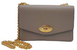 A Mulberry Khaki Darley Bag. Leather exterior, with gold toned hardware, detachable chain strap,