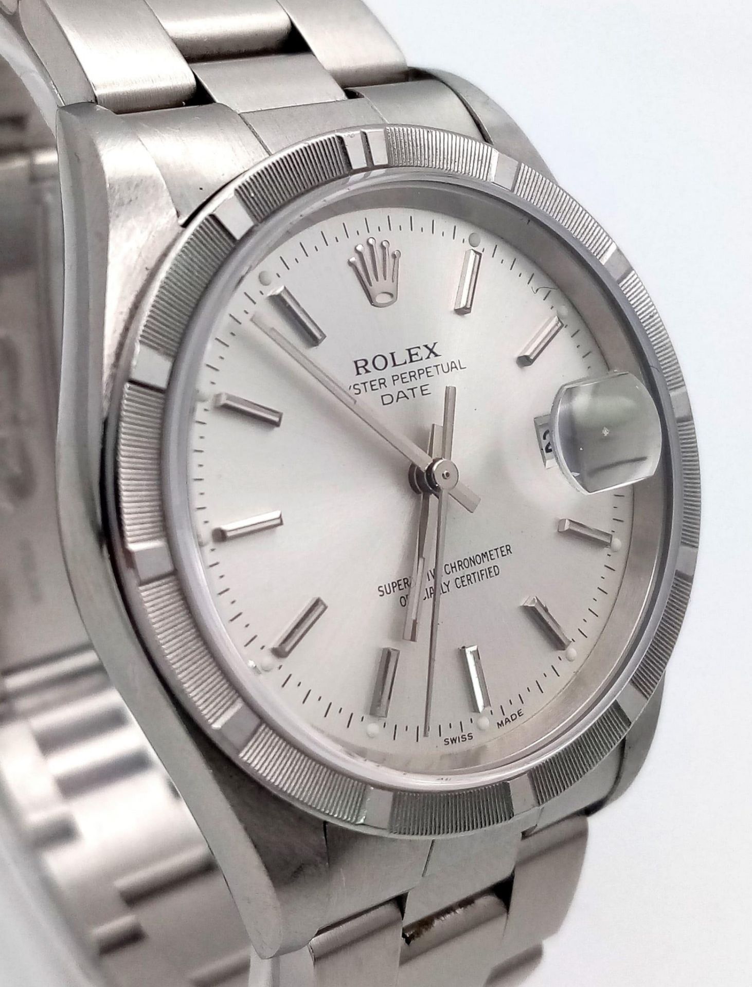 A Rolex Oyster Perpetual Datejust Gents Watch. Stainless steel bracelet and case - 35mm. Silver tone - Image 3 of 8