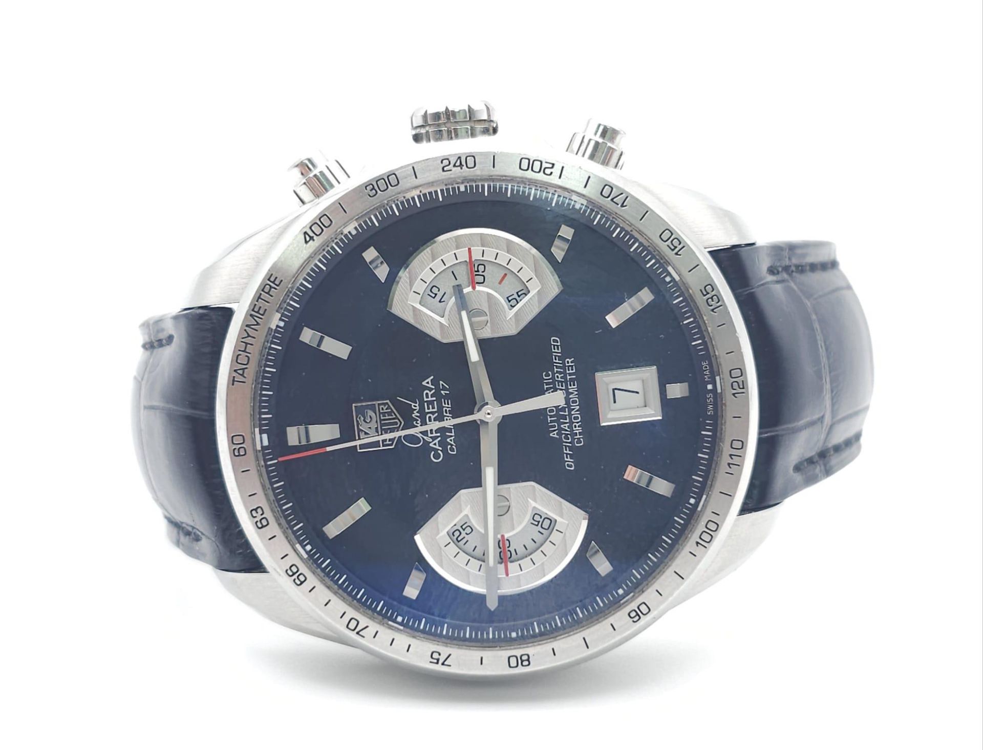 A TAG HEUER "GRAND CARRERA" AUTOMATIC CHRONOMETER WITH SKELETON BACK AND ON THE ORIGINAL TAG LEATHER - Image 4 of 10