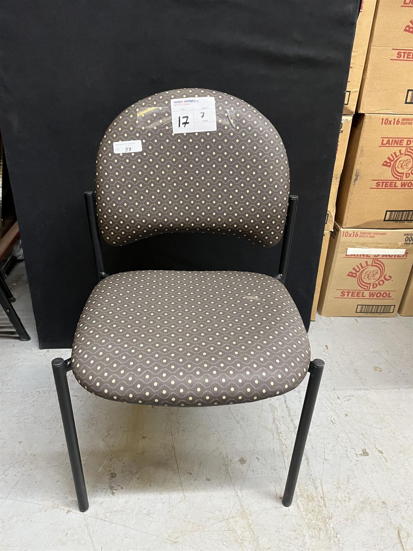 Patterned Fabric Office Chair - Quantity: x7