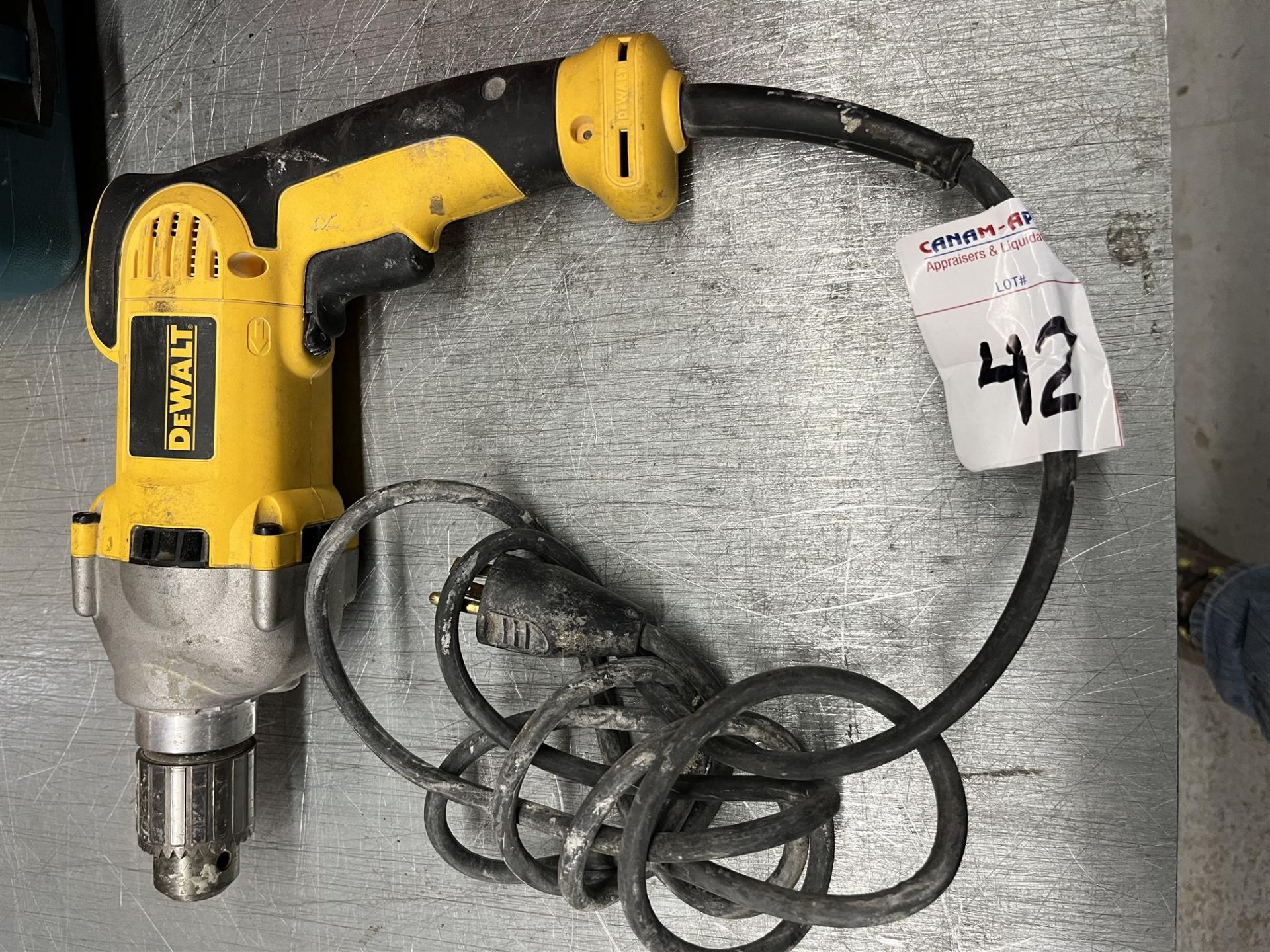 DEWALT DWD210G 1/2" VSR DRILL