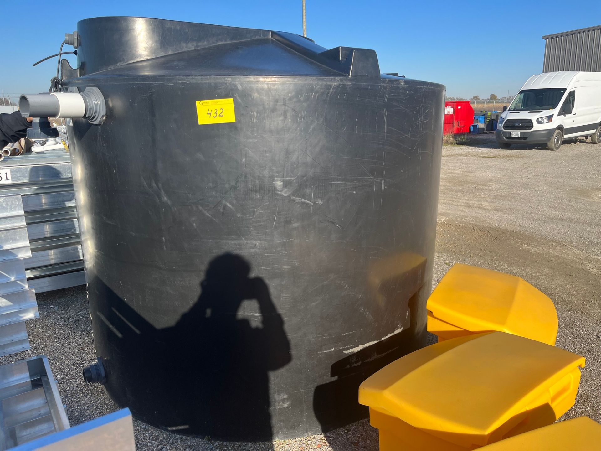 APPROX. 1,000GAL PLASTIC STORAGE TANK