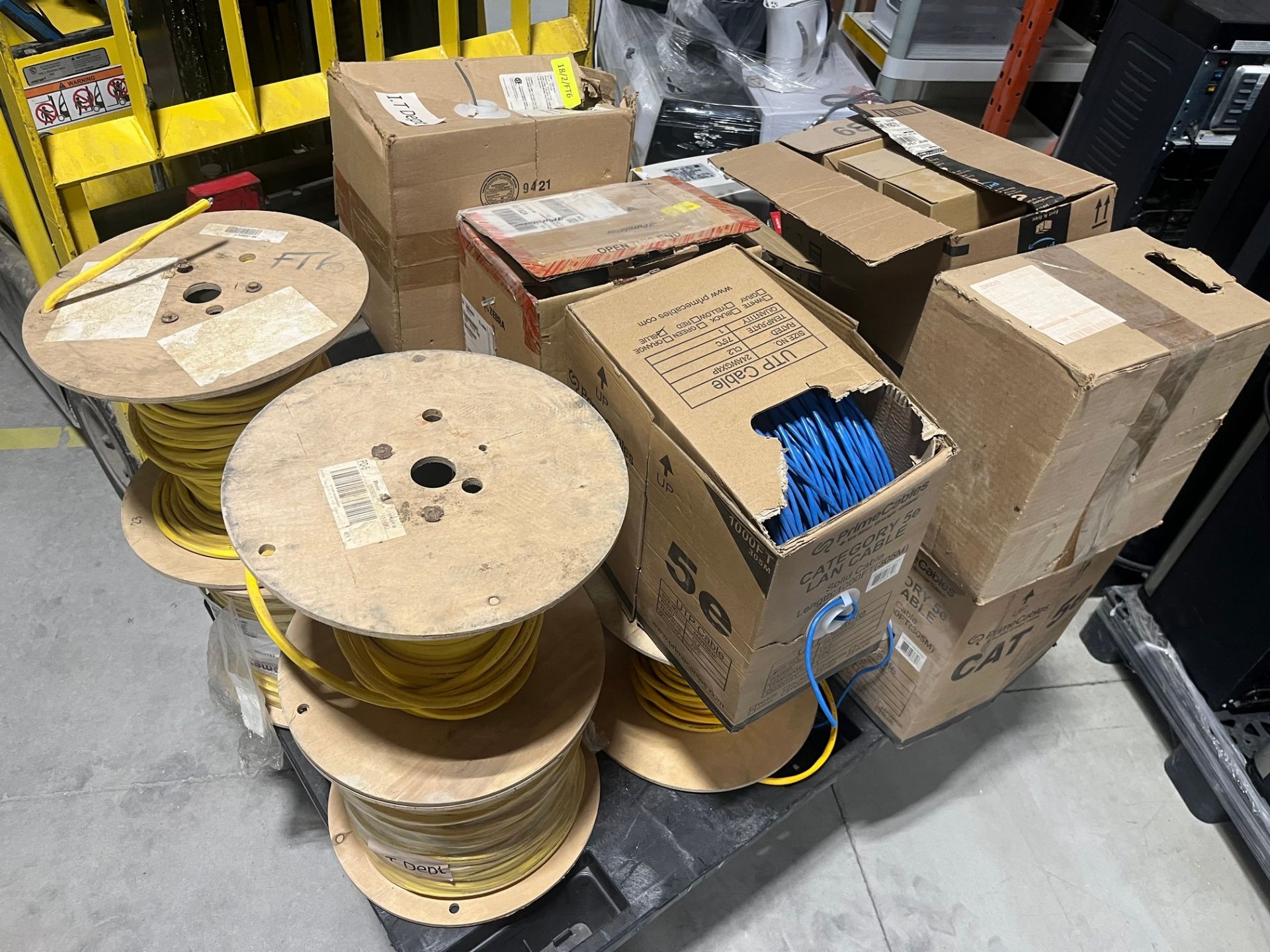 PALLET OF WIRE AND WIRE REELS - Image 2 of 3