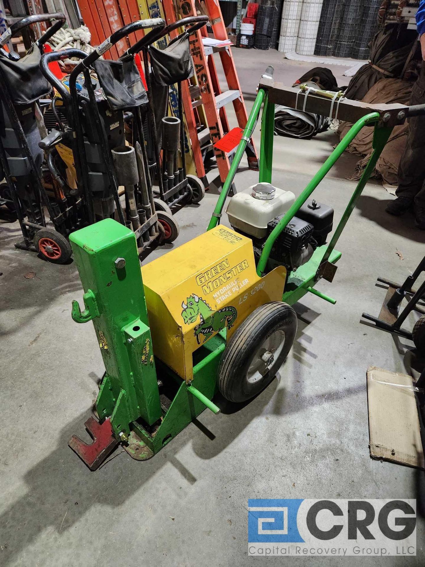 2018 Green Monster Hydraulic Stake Puller - Image 2 of 3