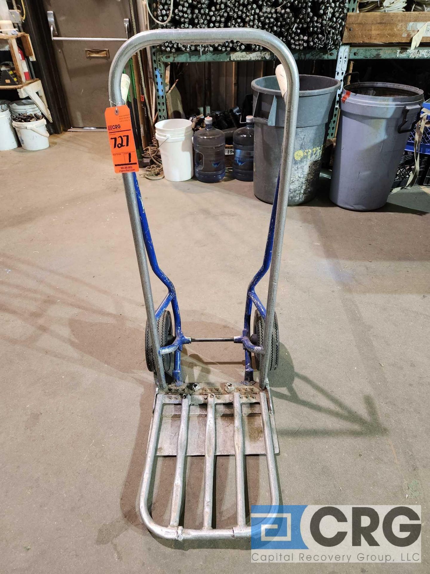 Raveis Aluminum Hand Truck with Foldable Tongue, 20" Wide x 44" Tall with a 20" Foldable Tongue