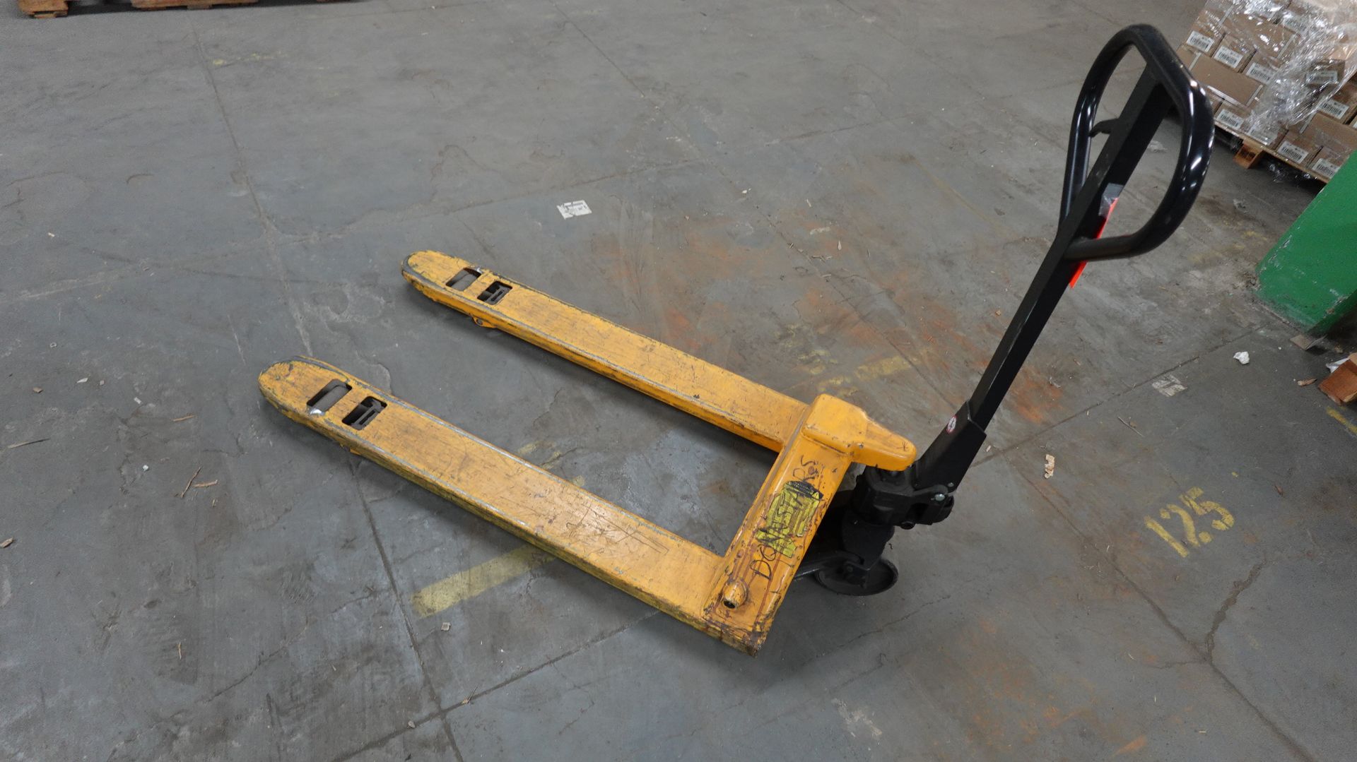 Uline pallet jack - Image 2 of 3