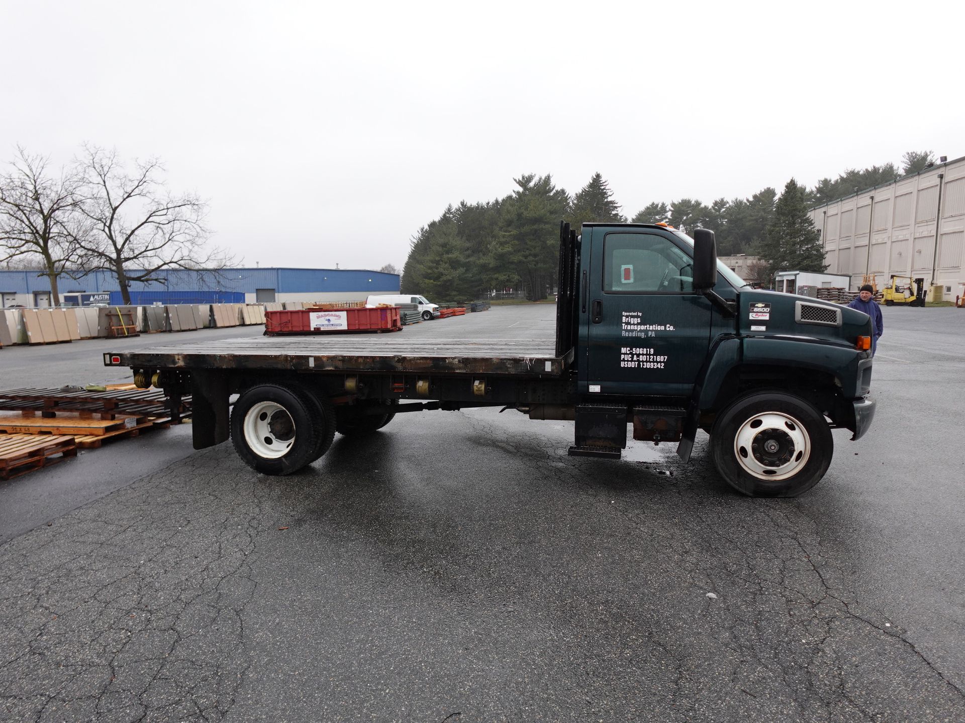 Chevrolet flat bed truck - Image 3 of 6