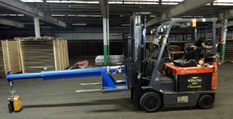 Toyota electric forklift