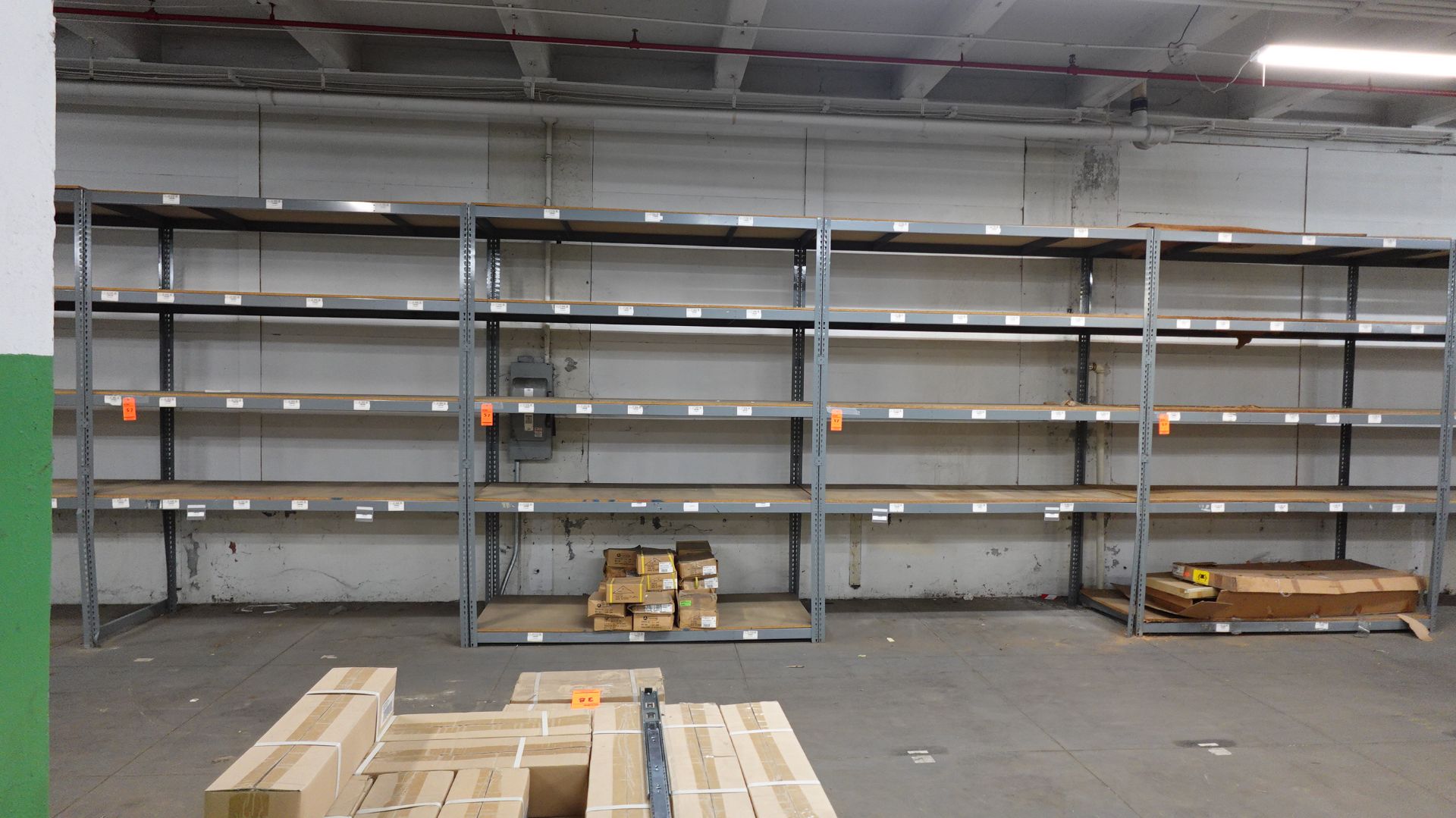 Rivetier light duty shelving units