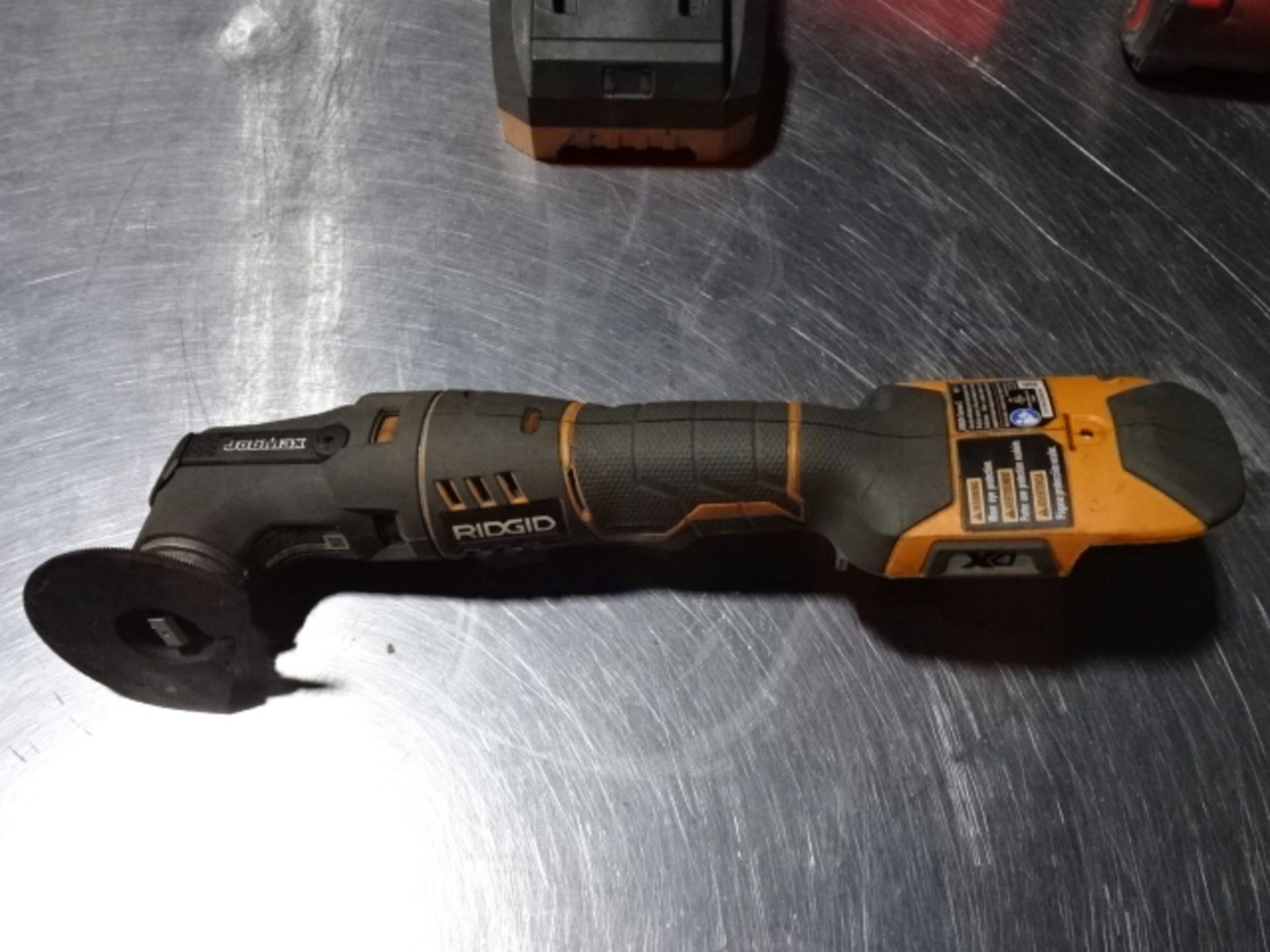 Ridgid Series E Multitool and Charger - Image 2 of 3