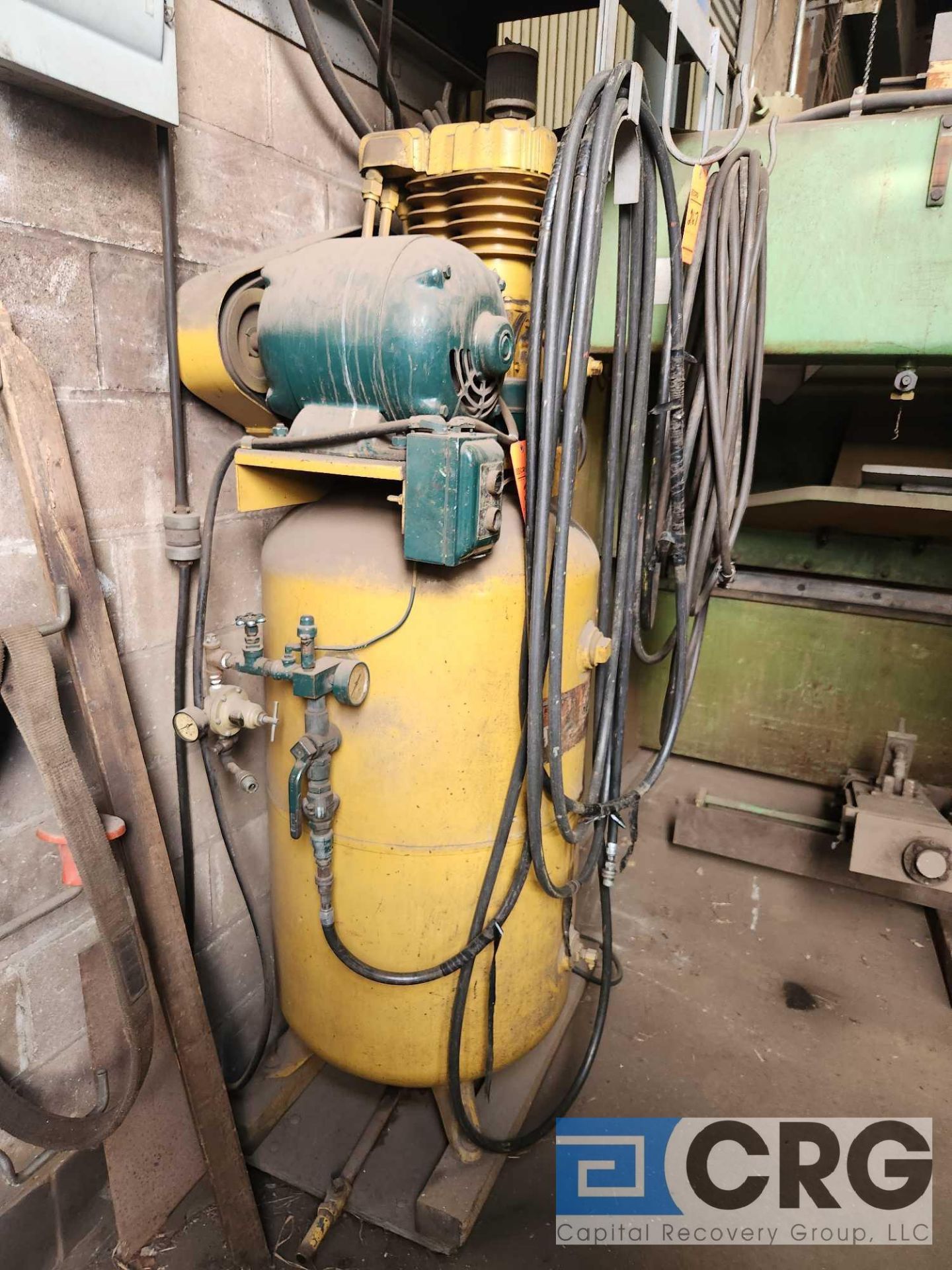 Vertical Air Compressor - Image 2 of 3