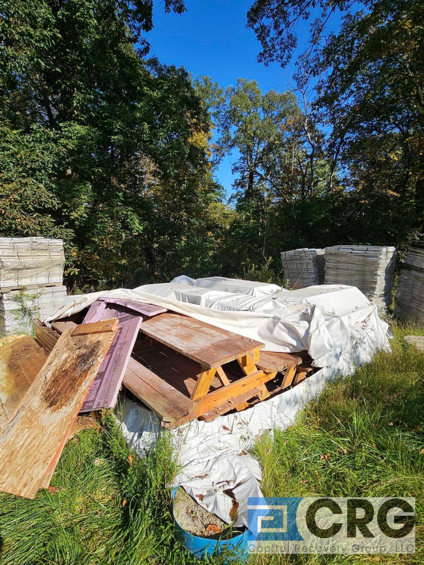 Wood Picnic Table - Image 3 of 3