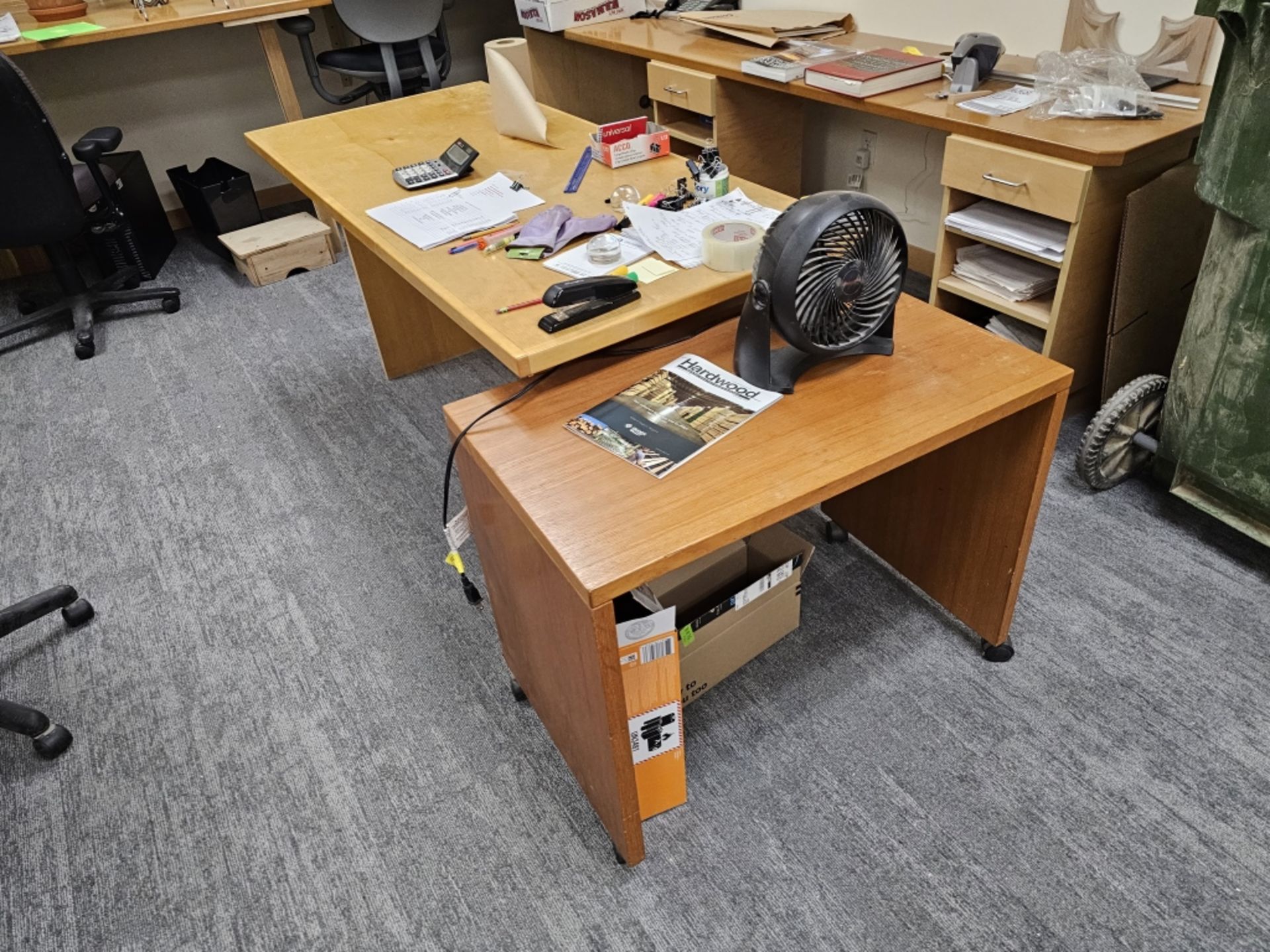 Office Furniture - Image 3 of 8