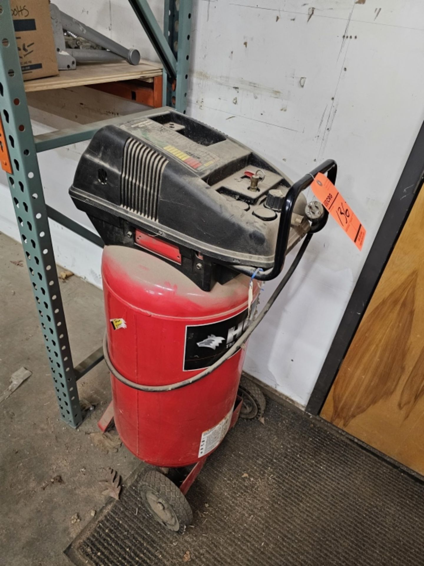 Husky Portable Air Compressor - Image 2 of 4