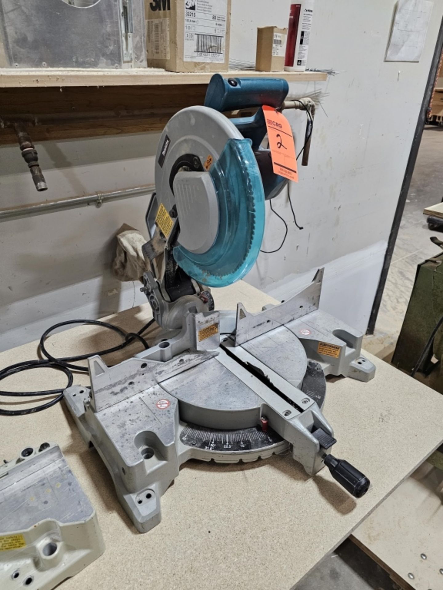 Makita Compound Miter Saw - Image 3 of 4